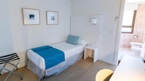 1 twin bed