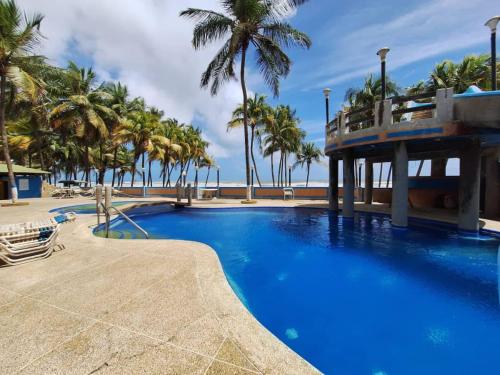 Oceanfront apartment in Morrocoy, Tucacas, PB in Boca de Aroa