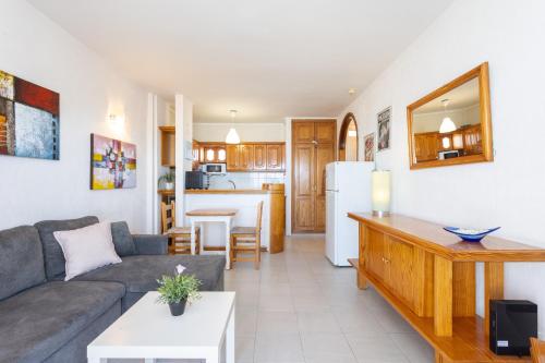 Sea & Pool view apt in Costa Adeje - image 5