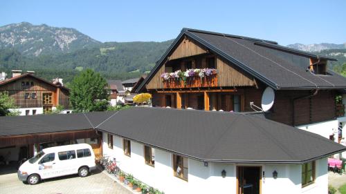 Exterior view, Pension Sydler in Bad Goisern