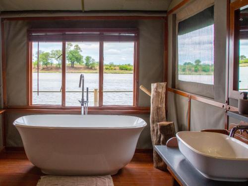 Vannas istaba, Ndhovu Safari Lodge in Divundu