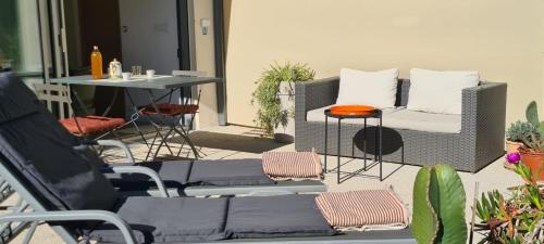 Chambre cosy avec terrasse arborée, Cassis, calme, parking, plage à 10 min chambre d'hôte Cassis
