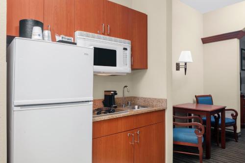 Best Western Plus Miami-Doral/Dolphin Mall - image 31