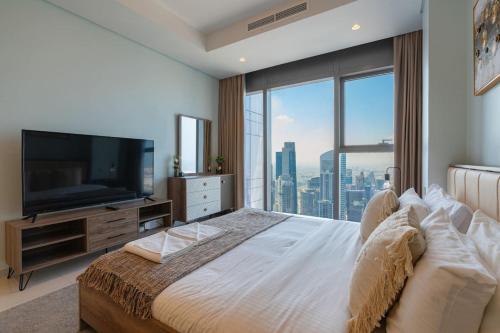Near Dubai Mall PoolAccess SunSetView KingBed - image 11