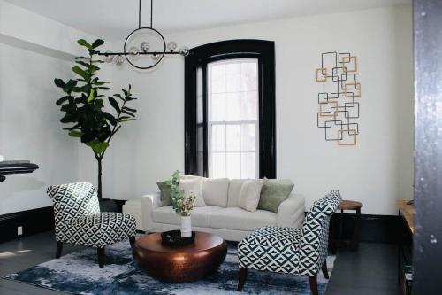 . Charming Farmhouse Meets Modern Living