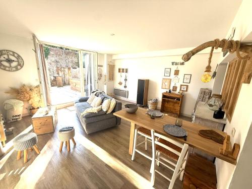 Paillotte bambou-Montpellier centre 10minutes - 35m2 terrasse- parking in Castelnau-le-Lez