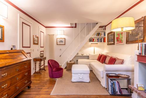 Elegant Apartment in Milan City Centre