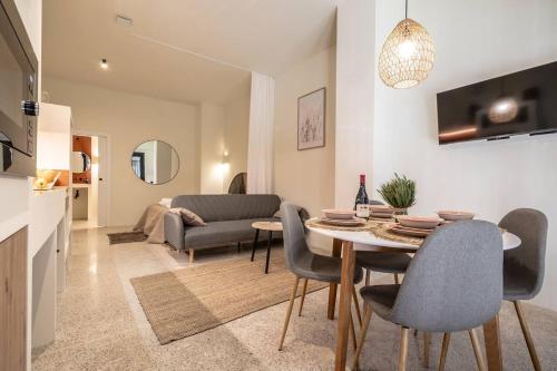 PepeFlats - Nueva suite mediterranea de lujo - EG3