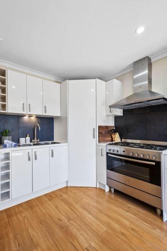 2BR Beach & Lake Escape - image 4