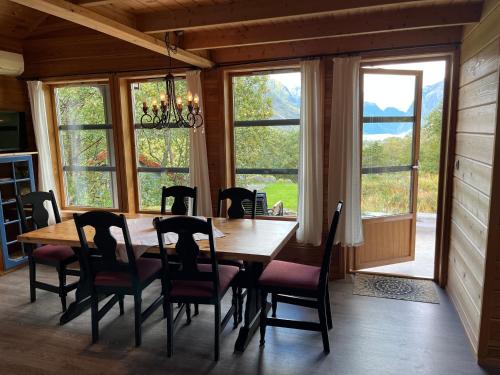 Létesítmények, Melkevoll Bretun Camping in Stryn