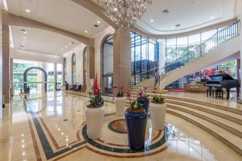 avla, Hotel Dann Carlton Medellin in Medellín