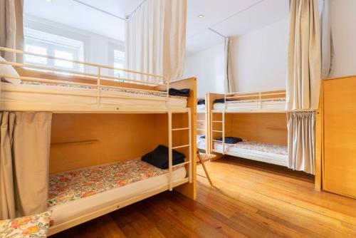 Porto Lounge Hostel & Guesthouse by Host Wise 3