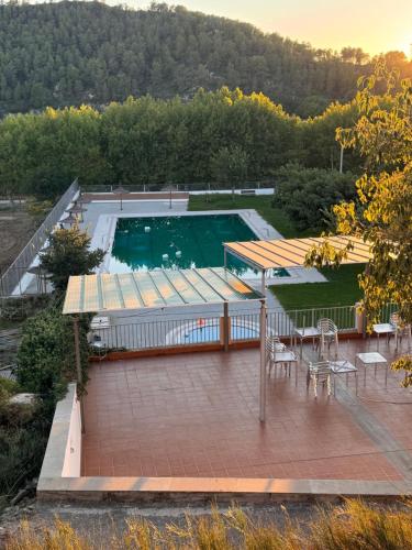 Úszómedence, Cal Padrí (Cal Padri) in Caseres