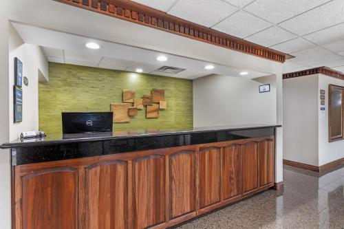 Best Western Big Spring Lodge - image 33