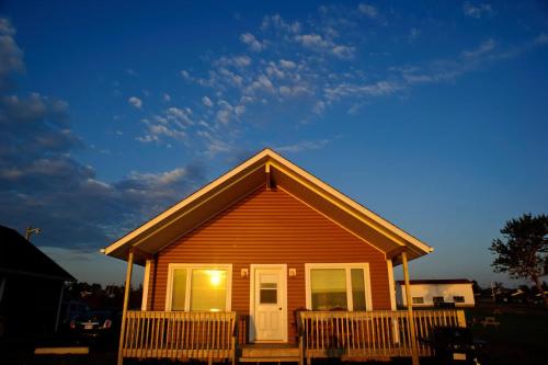 Motel et Chalets l'Acadien sur mer