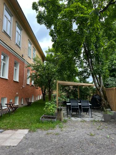 Garden, Kodikas puutaloasunto in Luostarinmaki
