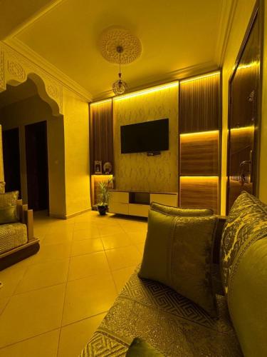 Appartement moderne propre et bien equipe Emplacement ideal WiFi in Essalam