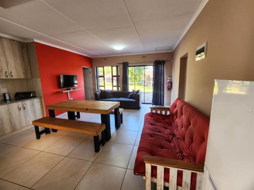 VILLA HOLIDAYS - 16A Berea Road Margate in Margate