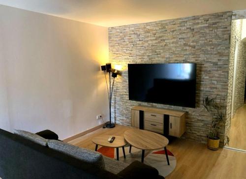 T2 Chic et Cosy à Montréjeau (T2 Chic et Cosy a Montrejeau) in Montrejeau
