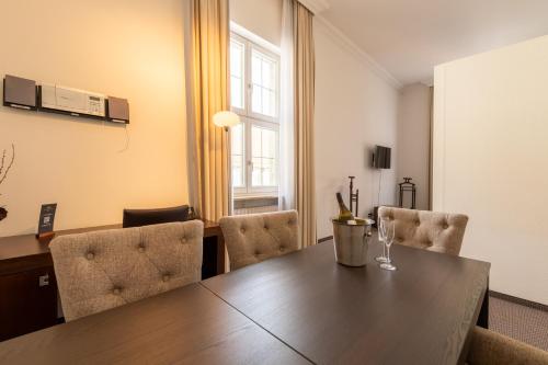設施, ACHAT Hotel Regensburg Herzog am Dom in 內城區