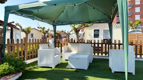 Camping Costa Dorada Tienda Arena in Canet De Mar
