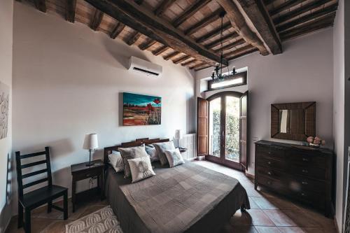 Belvedere Rosa Country House - Self-Catering Apartments with Pool and Views in Mogliano
