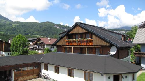 Exterior view, Pension Sydler in Bad Goisern