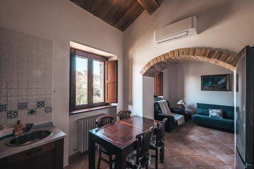 Létesítmények, Belvedere Rosa Country House - Self-Catering Apartments with Pool and Views in Mogliano