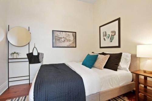 Refurbished Home with Hot Tub - image 3