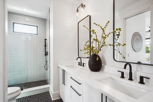 Peaceful Bywater Home with Heated Pool Quiet Stay - image 13