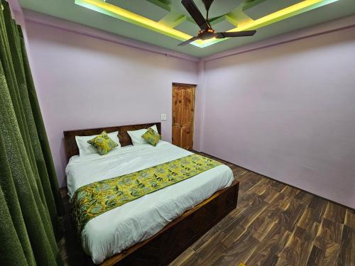 Hotel Riverwood Kokernag