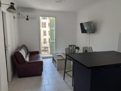 2 rooms in Nice, city center