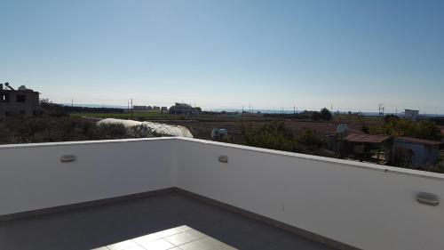 周邊環境, Kiti Village Villa, Cyprus, salt-water pool, 5 bedrooms, Larnaca in 卡斯特拉海灘