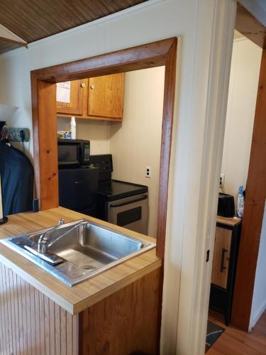 Quiet 500sf Private Cottage in Belmar Kids & Pets in Wall (NJ)