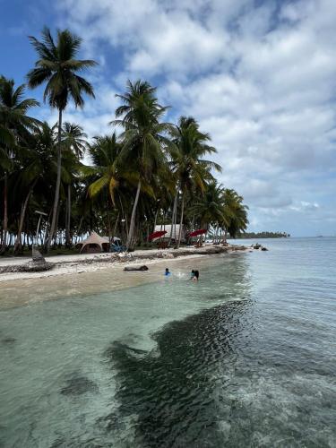 San Blas Private Island Glamping Demar Achu in El Porvenir