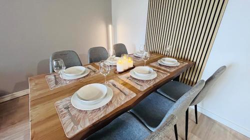 CHARMING URBAN HOME by SujuKoto - Eastern Turku Center in Luostarinmaki