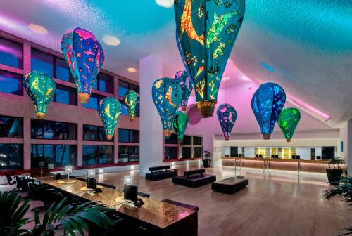 Lobby, El Cid Castilla Beach in Mazatlán
