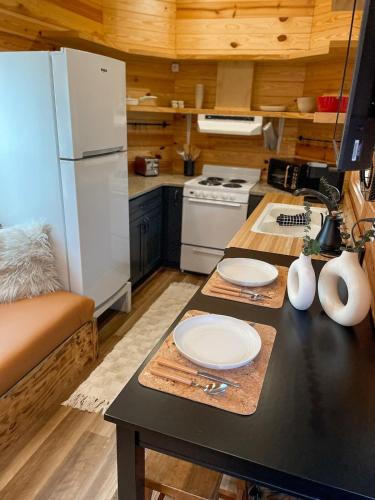 The Self-Care Tiny Cabin in Parsons (TN)