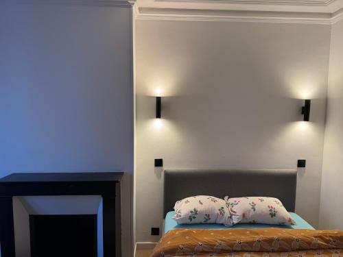 Chic room Paris Montparnasse