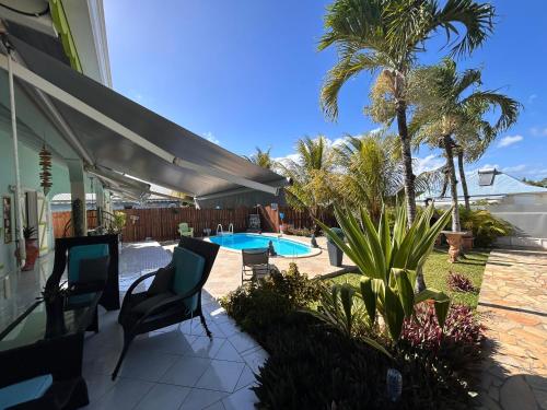 Balcony/terrace, Villa Caillou in Lamentin