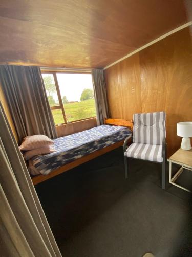 Waitomo Farmstay - Morepork Cabin 7 in Hangatiki