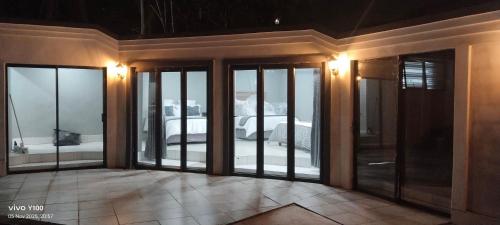 Luxurious BB Experience in East London South Africa - image 4