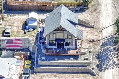 The Gold Hill Chalet - image 13