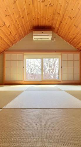 寧格福爾別墅 (Ninguruforet Villa) near 白金青池