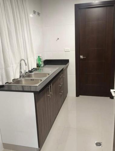 Yucta Apart center
