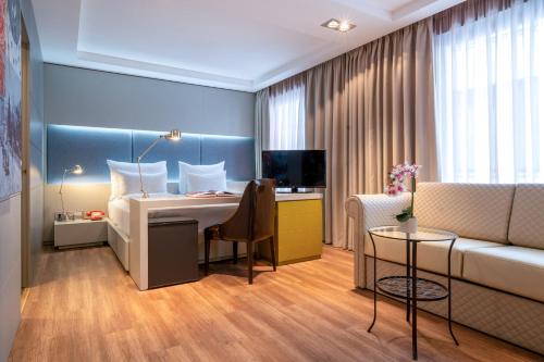 room detail thumbnail 0