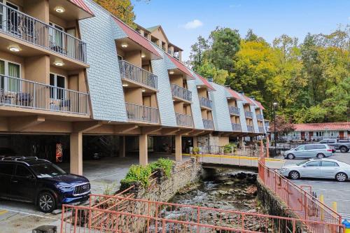 Quality Inn Creekside - Downtown Gatlinburg in Gatlinburg, USA