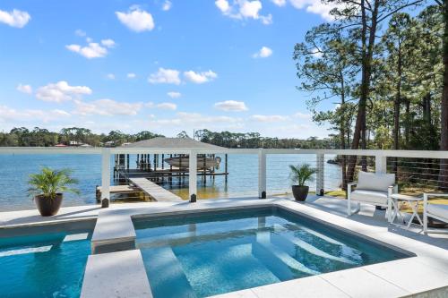 Palmetto Creek Escape-Boaters Paradise-Luxe-Minutes by boat to Orange Beach – khách sạn tại Perdido Beach