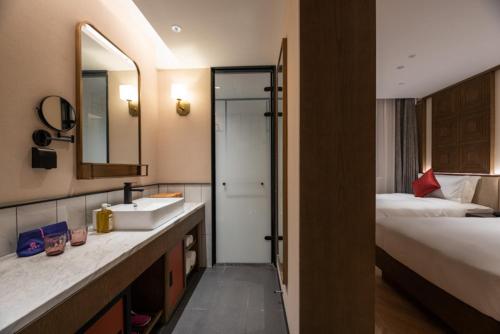 Manxin Mansion Beijing Tiananmen Wangfujing Courtyard – Beijing, NY