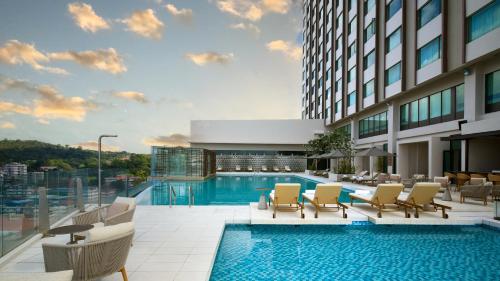 Basen, Ormond Sandakan in Sandakan